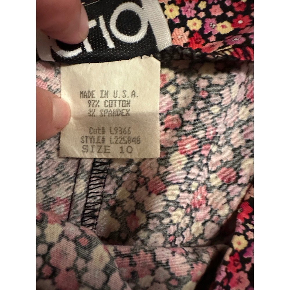 Vintage 90s CLIO Floral Mini Skirt - Made in USA Size 10 - Picture 4 of 6